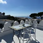 Hotel Lussi Capri 5*