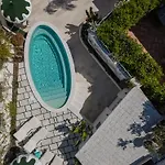 Lussi Capri Hotel
