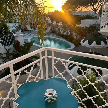 Hotel Lussi Capri