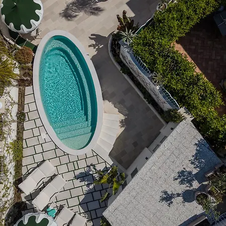 Lussi Capri Hotel